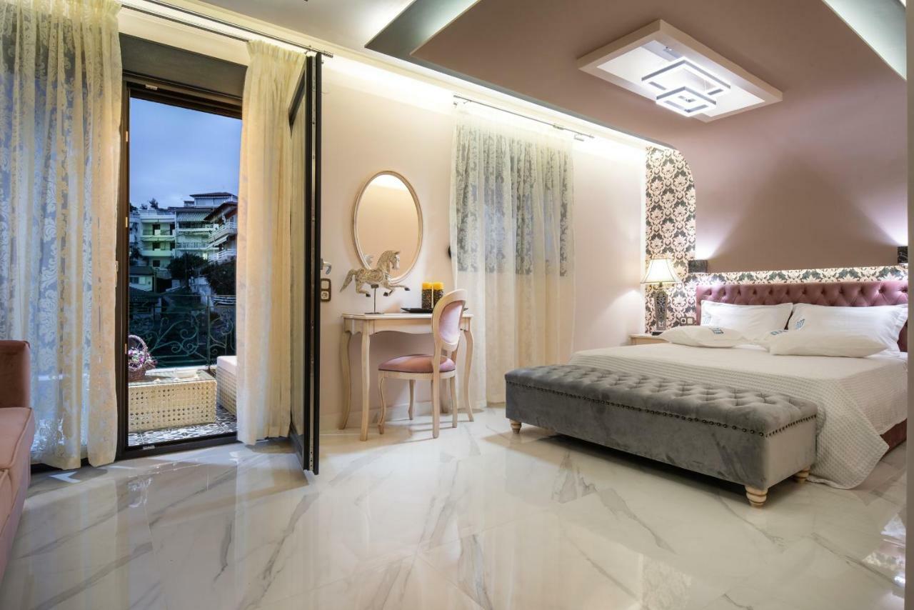 Pela Veranda Exquisite